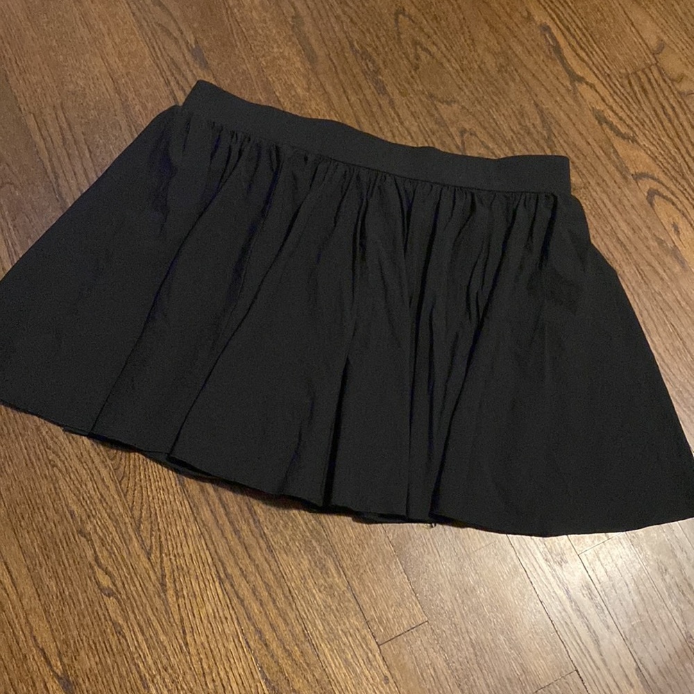 New York and company Skort